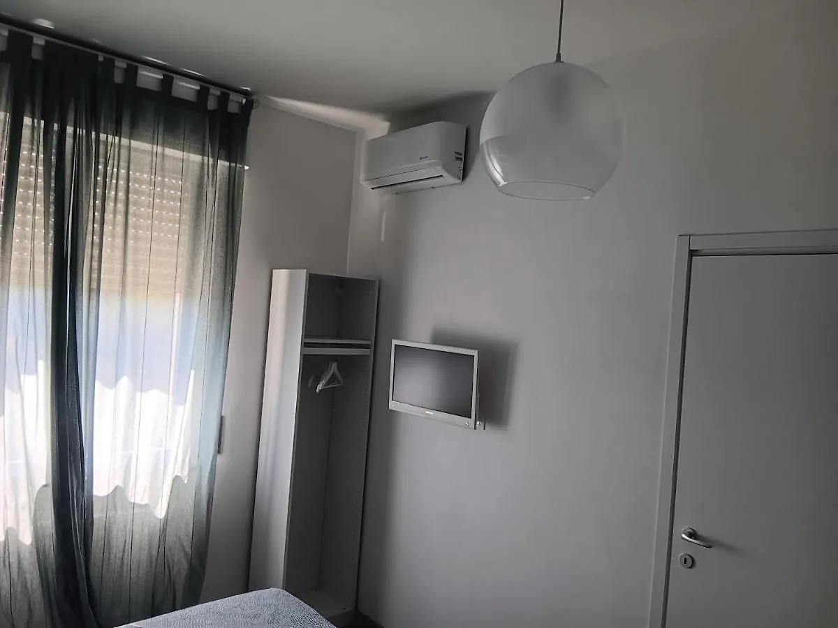 Accademia Rooms Livorno Italië